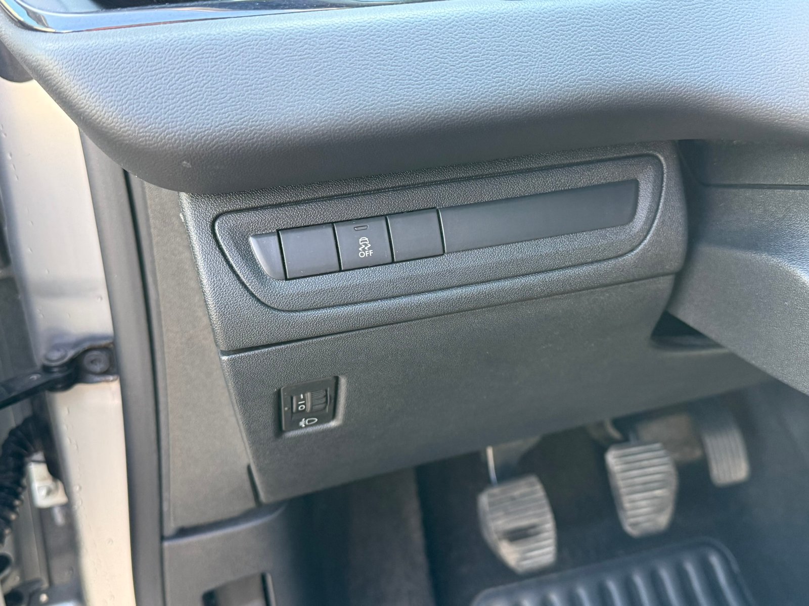 Peugeot 208 Active *KLIMA *8FACH *TÜV NEU