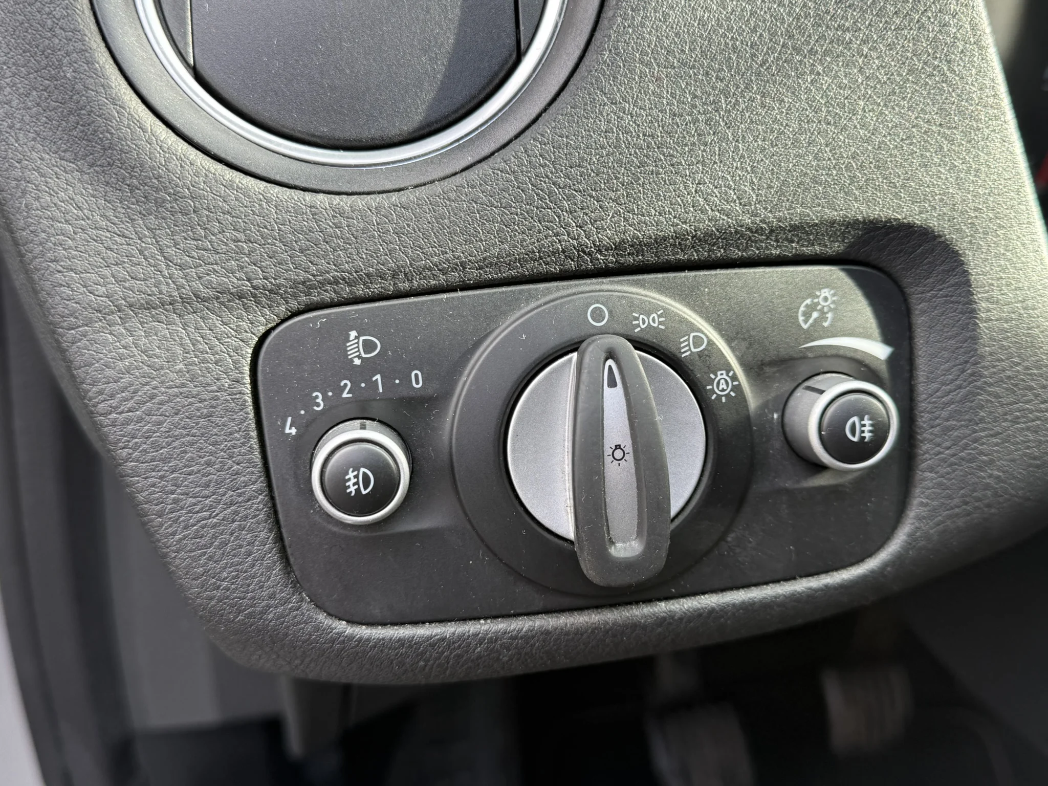 Ford Mondeo 2.0 Diesel, Ansicht 9