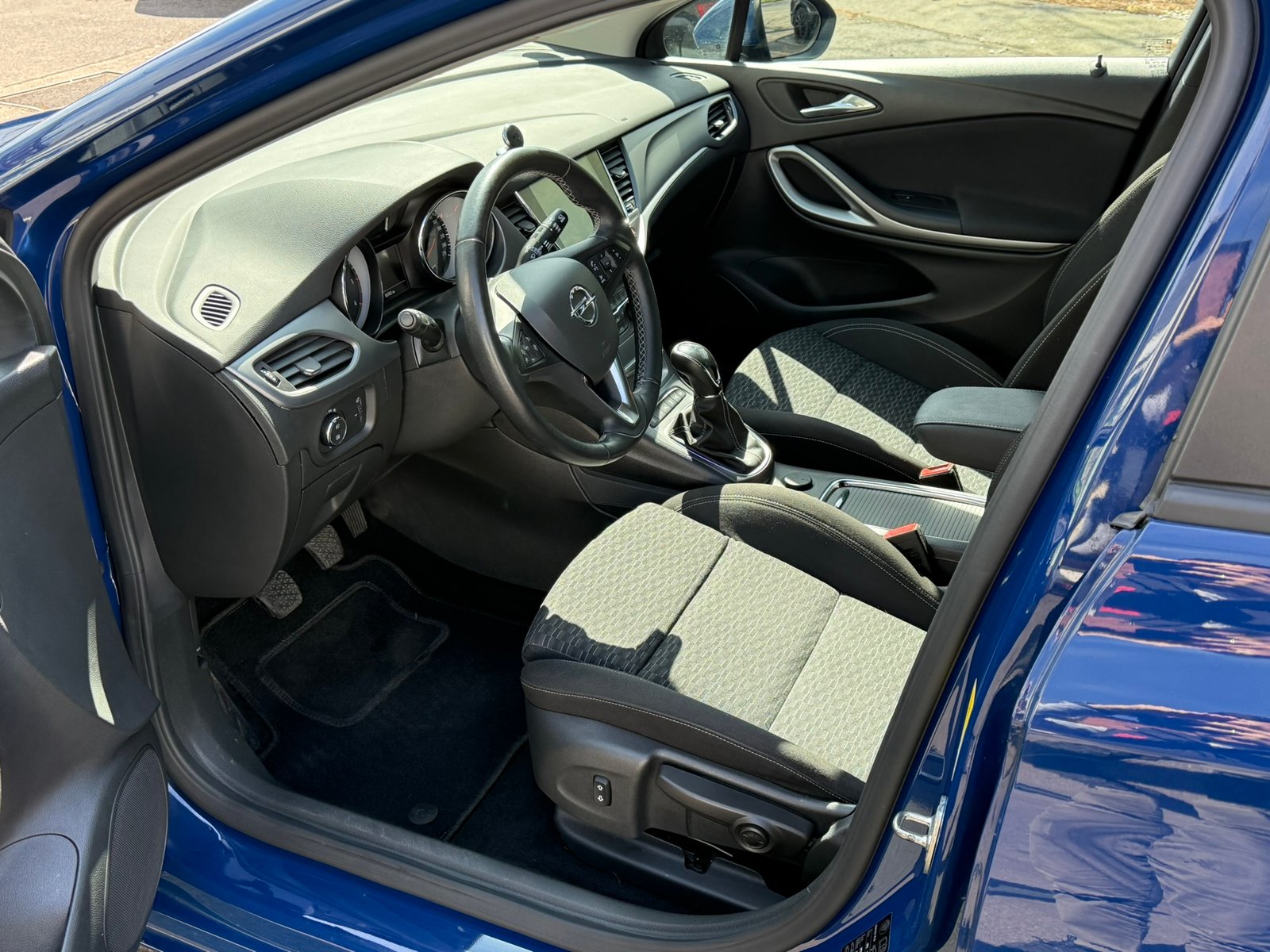 Opel Astra K 5-trg. Business *STANDHEIZUNG *KAMERA