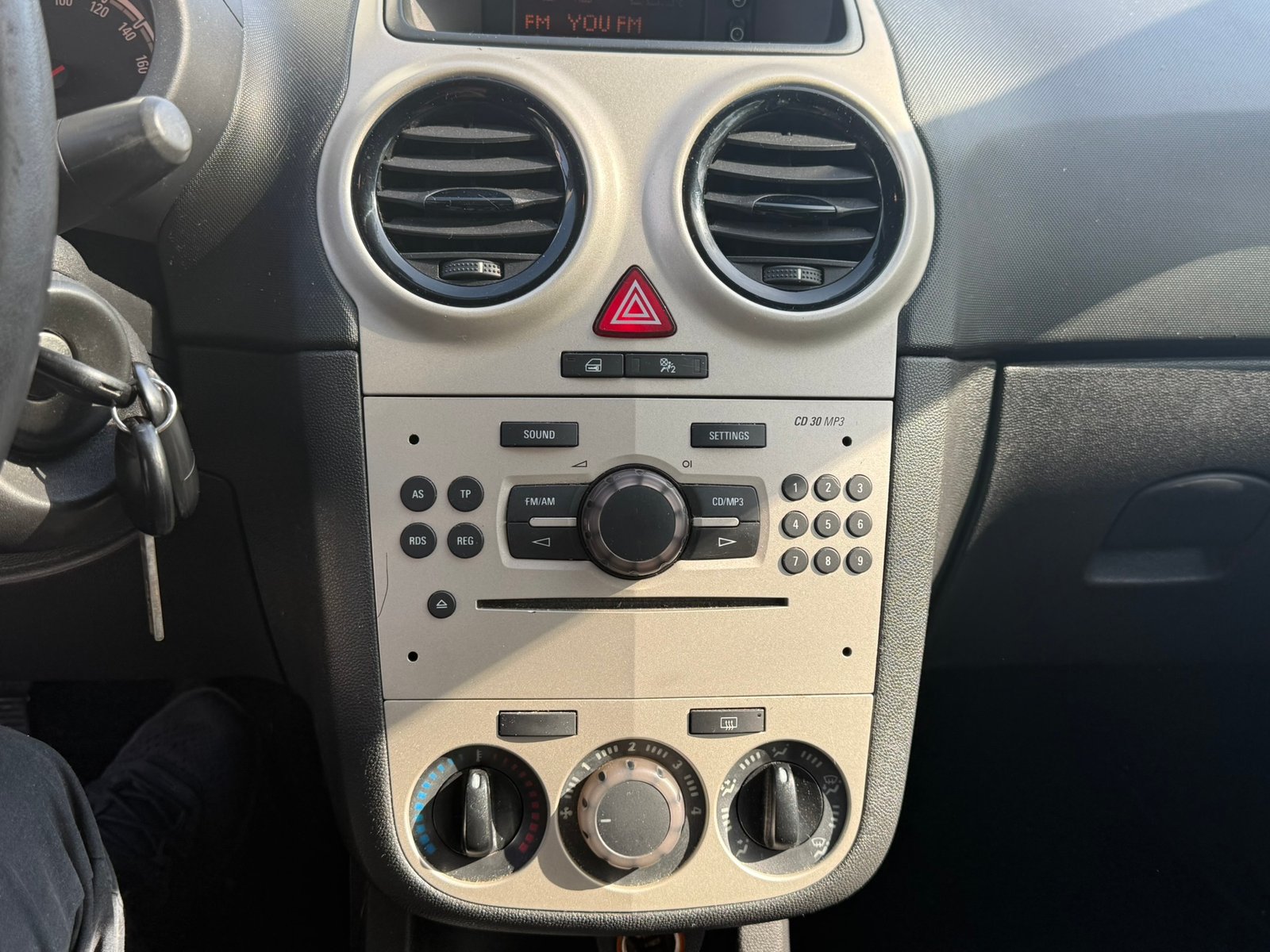 Opel Corsa D