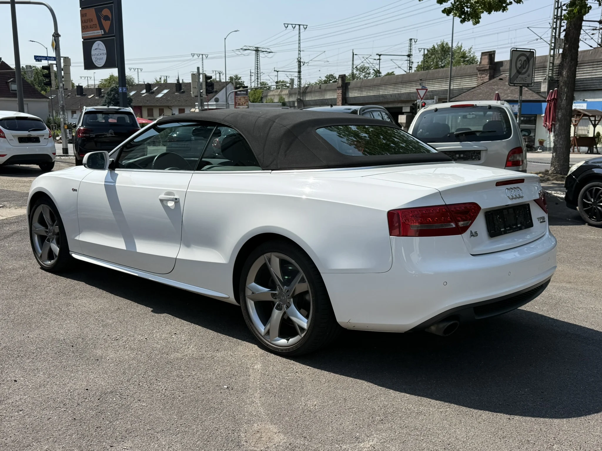 Audi A5 Cabriolet 2.0 TFSI quattro *1.HAND *TÜV NEU, Ansicht 4